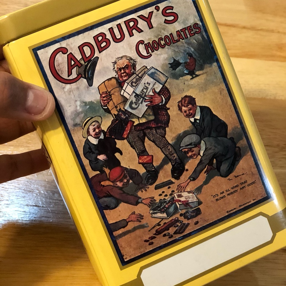 Vintage Cadbury Milk Chocolate Tin - Picture 2 of 5